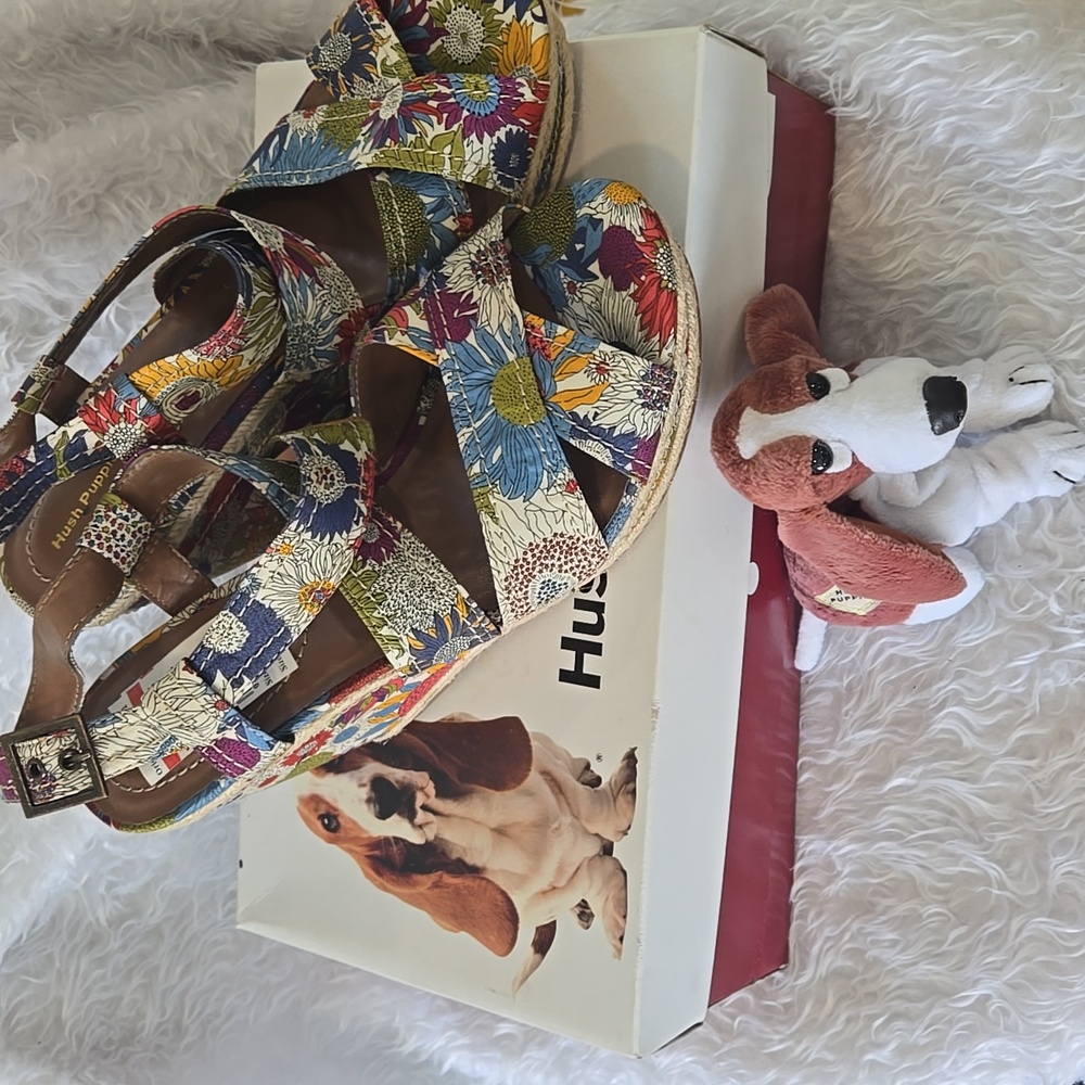 Hush Puppies Floral Multicolor Wedge Sandals